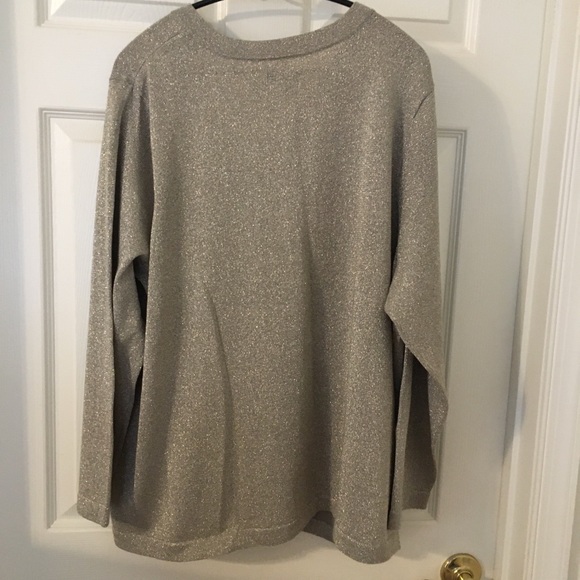 Woman’s Avenue glitter sweater top, - Picture 2 of 4